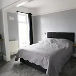 Maison d'hôtes Number 33 Only