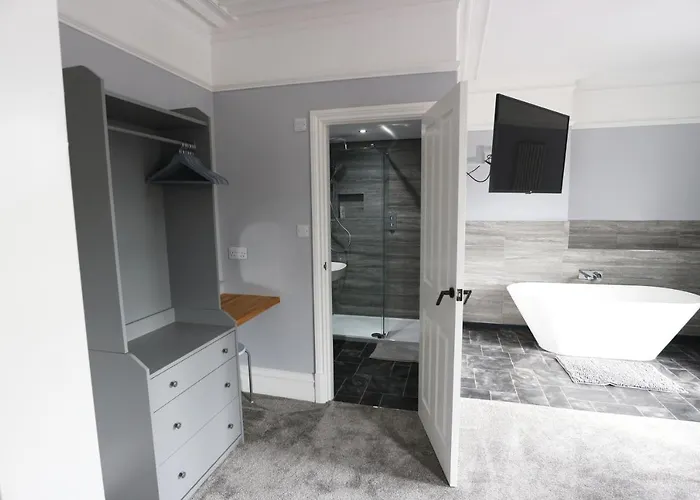 Guest house Number 33 Only Whitby